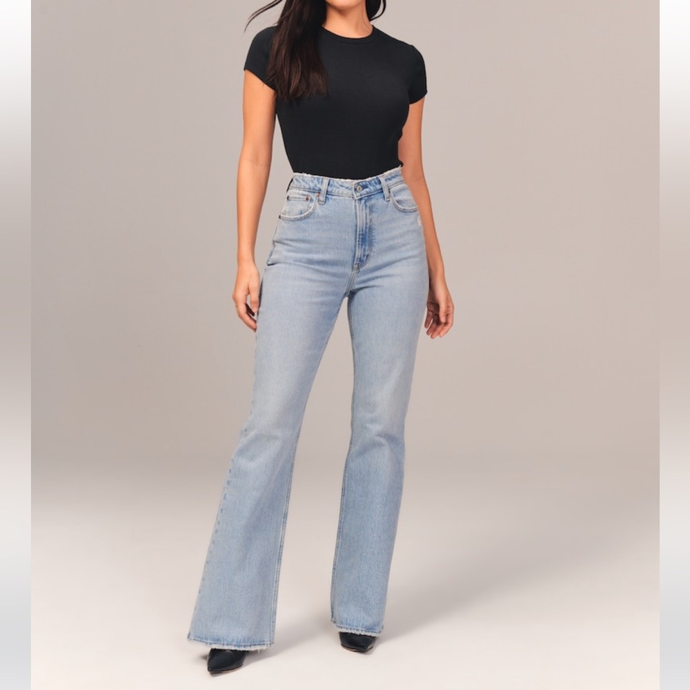 Abercrombie Curve Love High Rise Vintage Flare Jean 27R